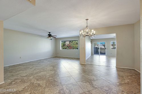 10919 Saratoga Cir, Sun City AZ 85351-2114 exterior