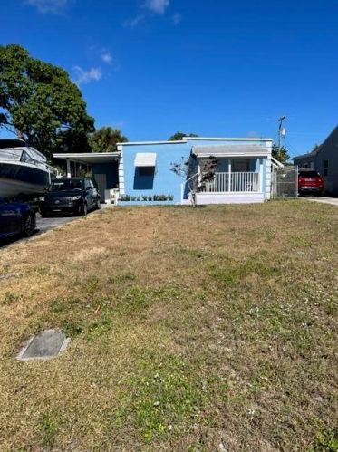 719 49th St, West Palm Beach, FL 33407-2827