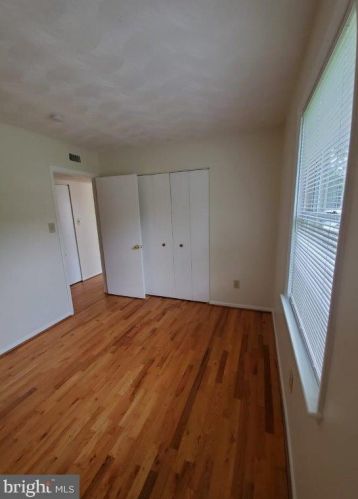 104 Iris Way, Charles Town WV  25414-9437 exterior