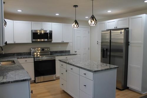 155 Edward St, New Kensington, PA 15068-3016