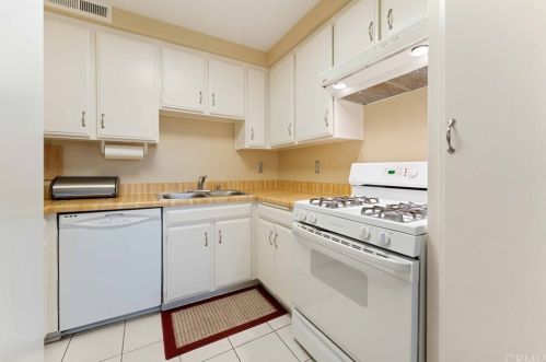 1470 Badillo St, San Dimas CA 91773-3534 exterior