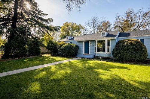 826 Griffith Way, Fresno, CA 93704-4219