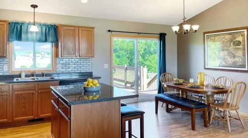 1015 166th St, Hammond WI  54015-5087 exterior