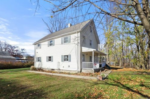 3114 Albany Post Rd, Buchanan, NY 10511-1649