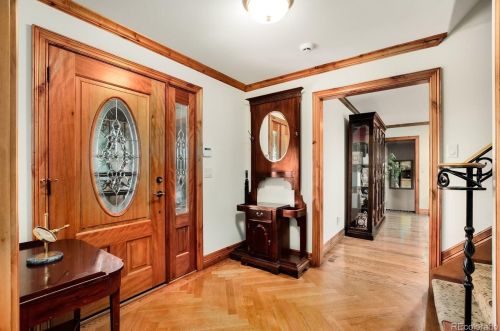 24 South Ln, Englewood, CO 80113-7047