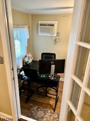 16 Haines Dr, Bloomfield NJ  07003-2906 exterior