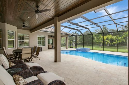 7906 Arbor Crst Way, West Palm Beach FL  33412-2467 exterior