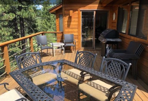 333 Skidder Trl, Truckee CA 96161-3931 exterior