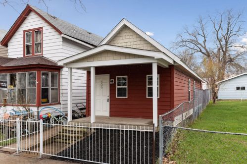 606 Edmund Ave, Saint Paul, MN 55103-1613