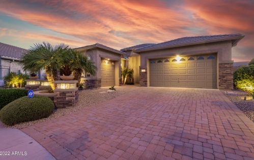 17764 Johns Ct, Sun City, AZ 85374-7326