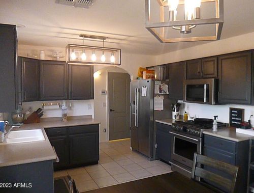 10924 Roanoke Ave, Avondale AZ  85392-5894 exterior
