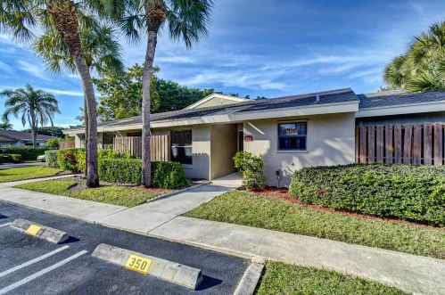 294 Meadows Dr, Boynton Beach, FL 33436-9143