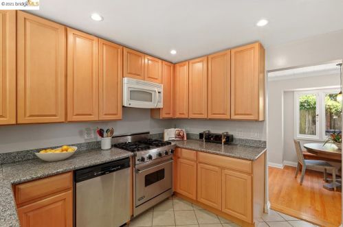 639 Cragmont Ave, Berkeley CA  94708-1329 exterior