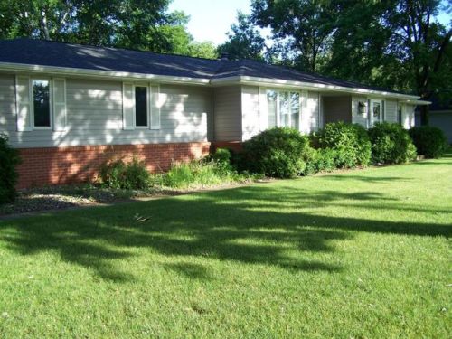 1621 18th Ave, Spencer, IA 51301-2736