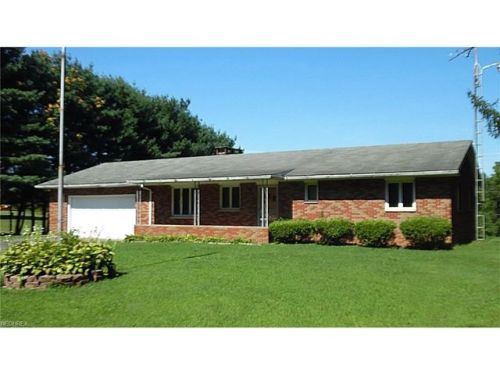 880 Highland Ridge Rd, Lowell, OH 45744-7322