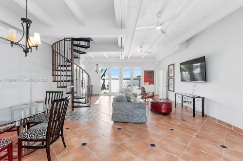 632 Island Dr, Key Largo FL  33037-4808 exterior