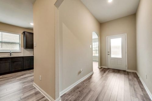 333 Lowery Oaks Trl, Fort Worth, TX 76120-1723