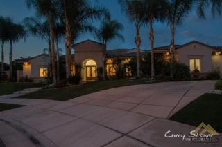 2102 Tiverton Dr, Bakersfield, CA 93311-9382