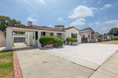 3690 Virginia St, Lynwood, CA 90262-4356