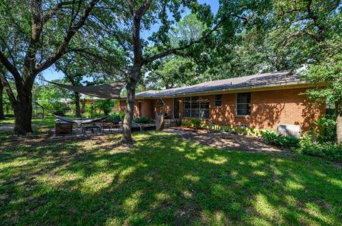 2503 Glenwood Ln, Denton TX  76209-1125 exterior