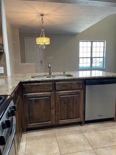 206 Alexandra Ave, Richardson TX  75081-4997 exterior