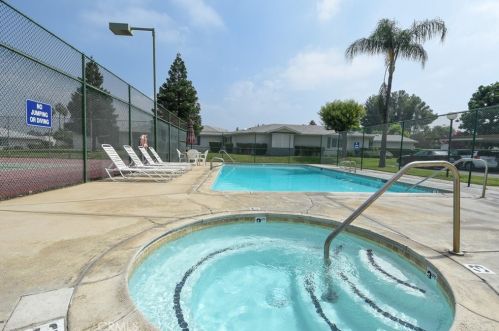 1068 Occidental Cir, Redlands CA  92374-2685 exterior