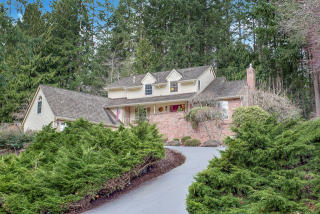 14511 183rd Ave, Woodinville, WA 98072-9377