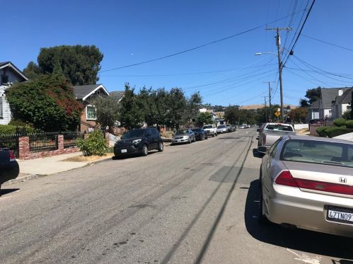 1735 83rd Ave, Oakland, CA 94621-2240