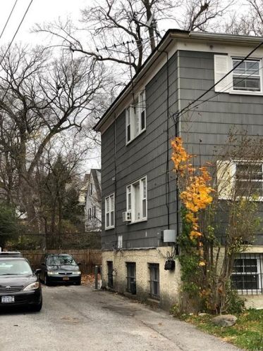 19 Stevens St, White Plains, NY 10606-3230