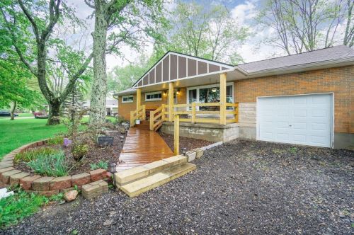 518 Grandview Dr, Liberty Township, OH 45036