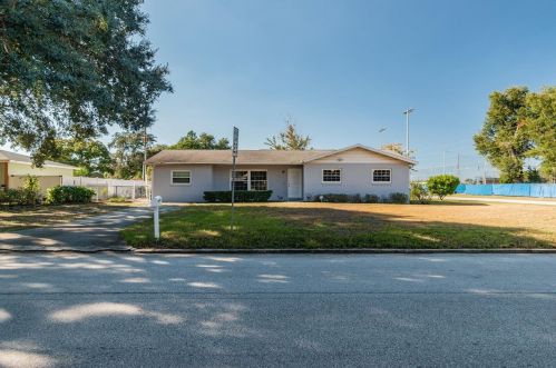 690 Wells St, Apopka, FL 32712-3531