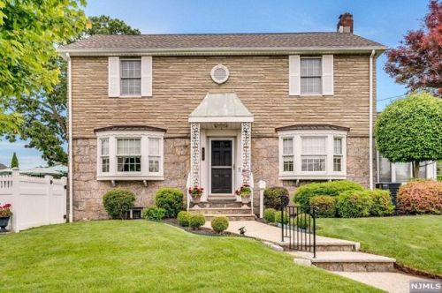 455 Columbia Blvd, Wood-Ridge NJ  07075-1601 exterior