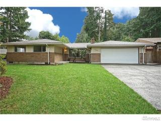 1054 Monterey Ln, Tacoma, WA 98466-5921