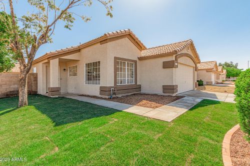 3805 Chama Dr, Glendale, AZ 85310-3371