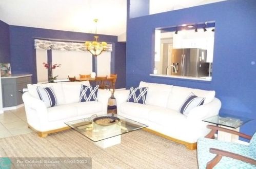 422 Avocado Ave, Sebastian FL  32958-4002 exterior