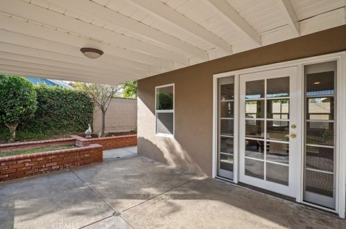 2670 Pampas St, Orange CA  92865-2118 exterior