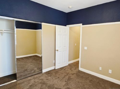 1441 Caminito Sicilia, Chula Vista CA  91915-4143 exterior