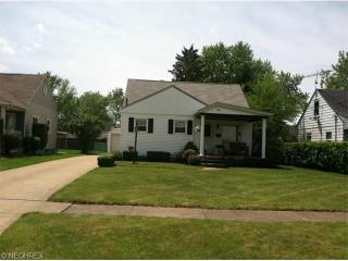 1504 Maple Dr, Lorain, OH 44052-2844