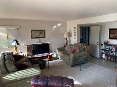 3260 Little Mountain Dr, San Bernardino, CA 92405-0908