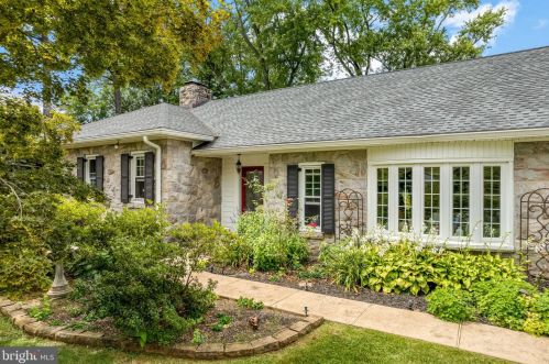 811 Sunnybrook Rd, Pottstown, PA 19464-2911