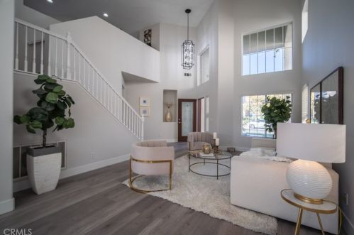 5 Ponte Sonata, Lake Elsinore CA  92532-0236 exterior