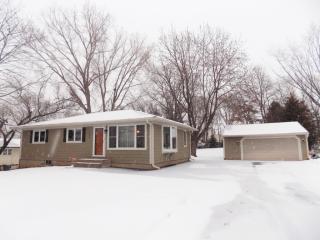 338 Mcknight Rd, Saint Paul, MN 55119-5306