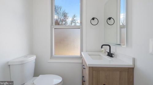 1731 Harrison St, Philadelphia PA  19124-2747 exterior