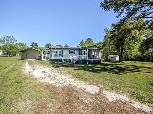 47 Oak Hill Dr, Huntsville, TX 77320-1719