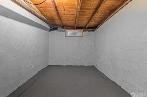 41 Ford Ave, Perth Amboy NJ  08863-1604 exterior