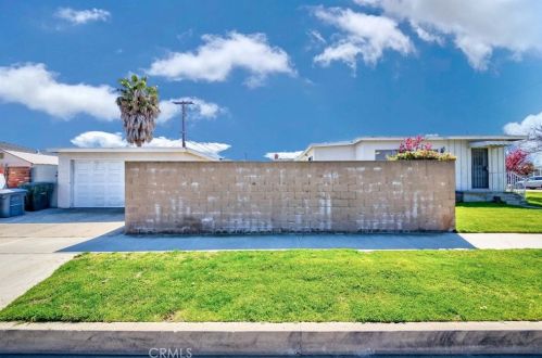 804 Cerise Ave, Torrance CA  90503-5207 exterior