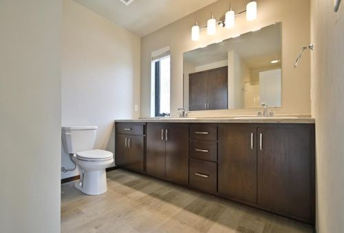 201 Van Buren St, Green Bay WI  54301-4827 exterior