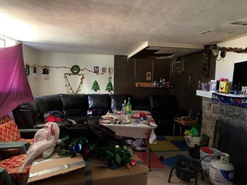 418 Parkwood Rd, Pittsburgh, PA 15210-2518