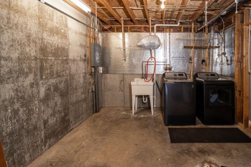 6445 Glendale Ct, Florence KY  41042-1169 exterior