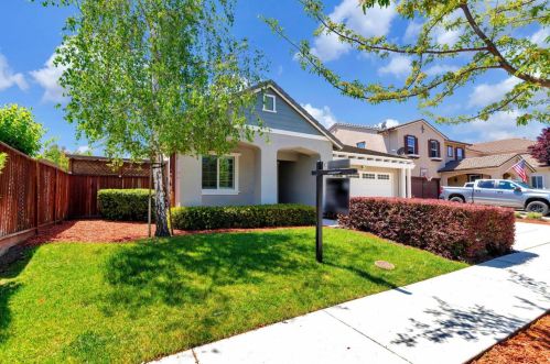 1106 Sprig Way, Gilroy, CA 95020-8113
